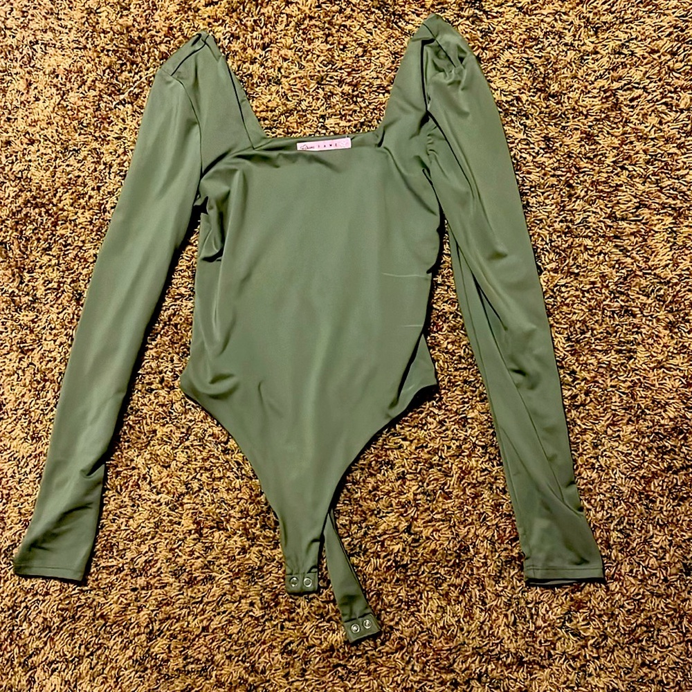 Green women's bodysuit Crave Fame